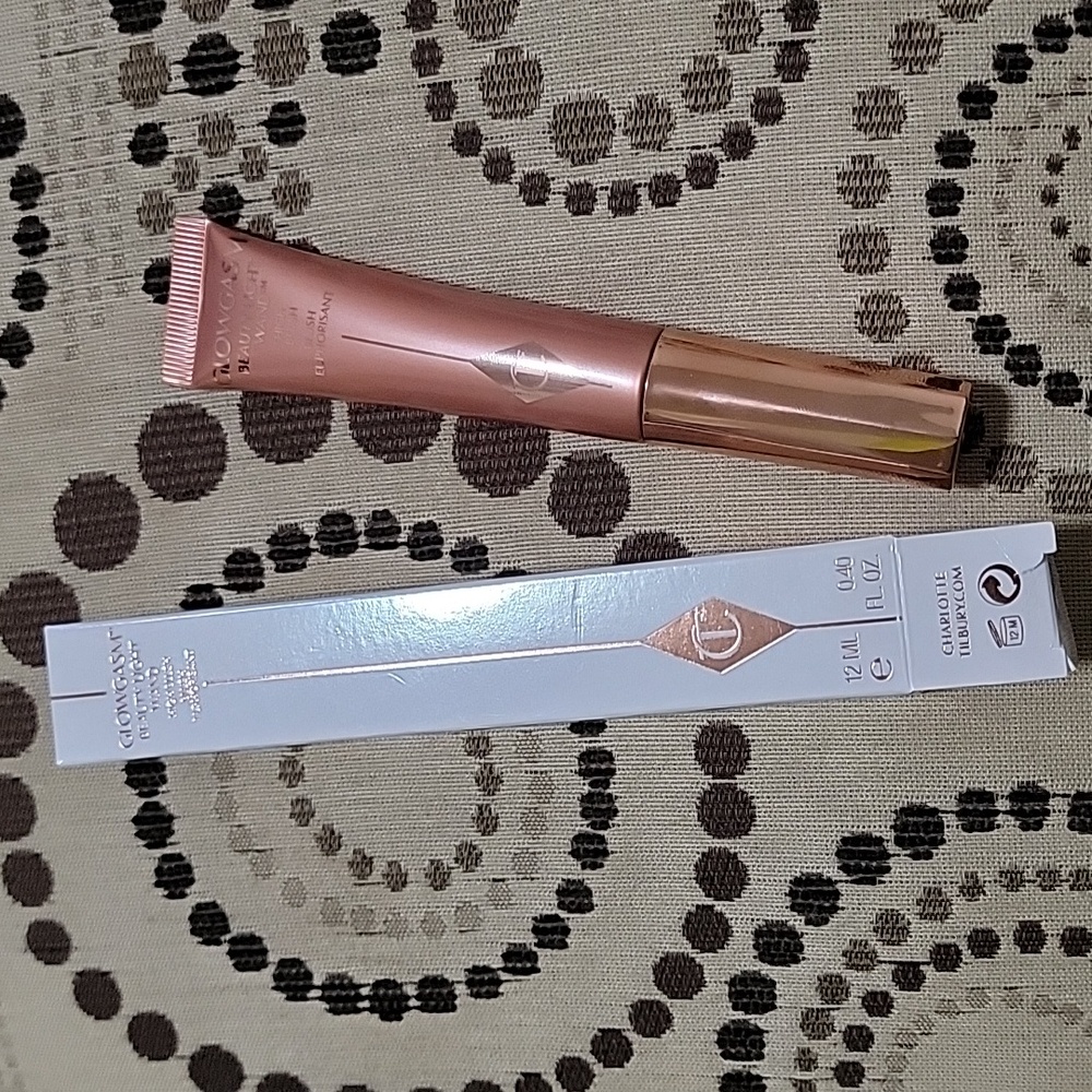 Charlotte Tilbury Beauty Light Wand In Pinkgasm 12ml